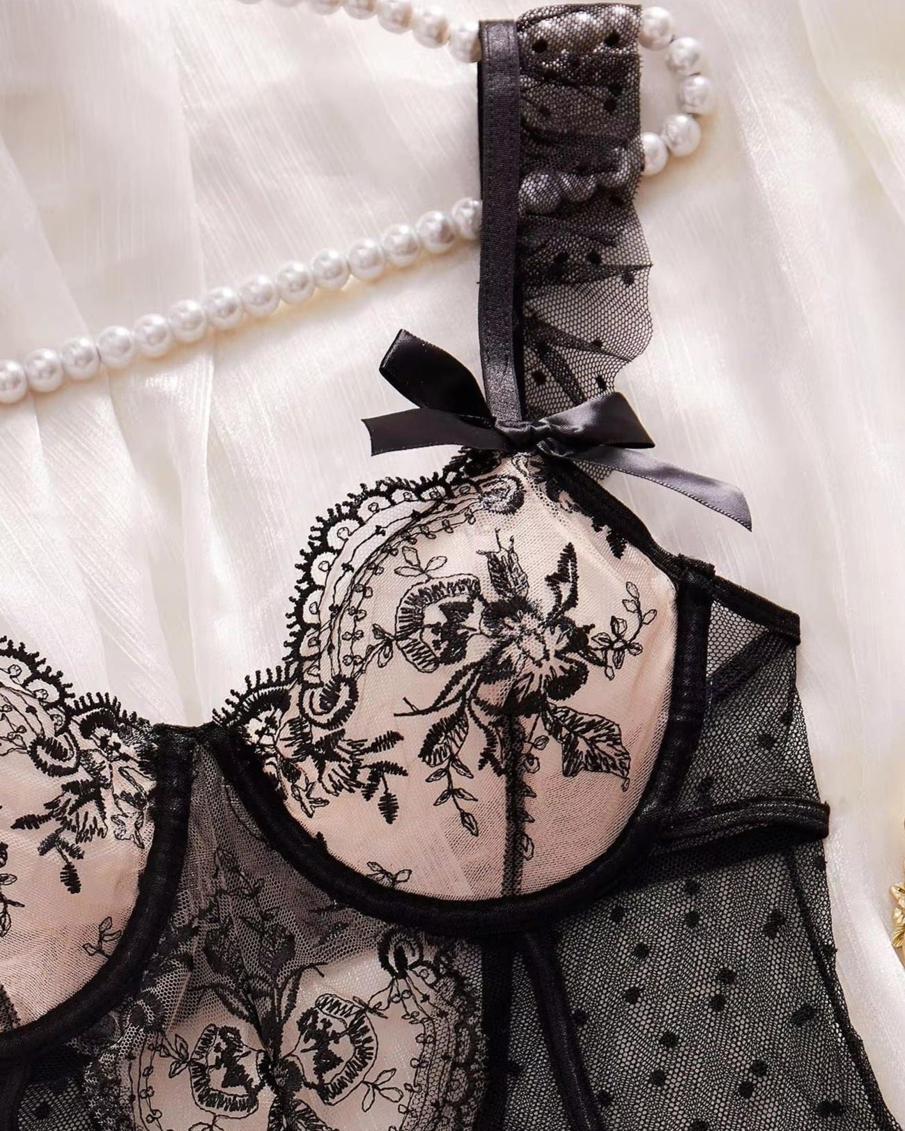 Fleur de Noir - Lace Lingerie Bodysuit